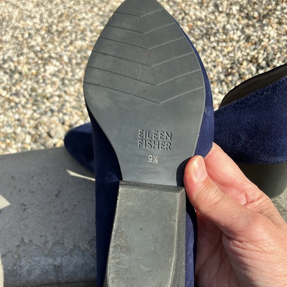 Beautiful Eileen Fisher Blue Suede Shoes size 9.5 - Picture 8 of 11